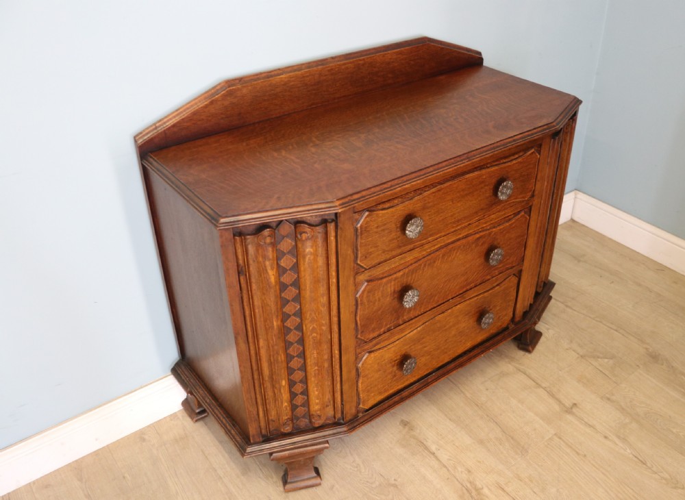 Oak 1930's chest of drawers  View VII