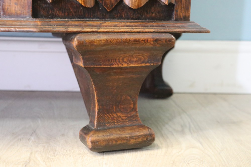 Oak 1930's chest of drawers  View XIV