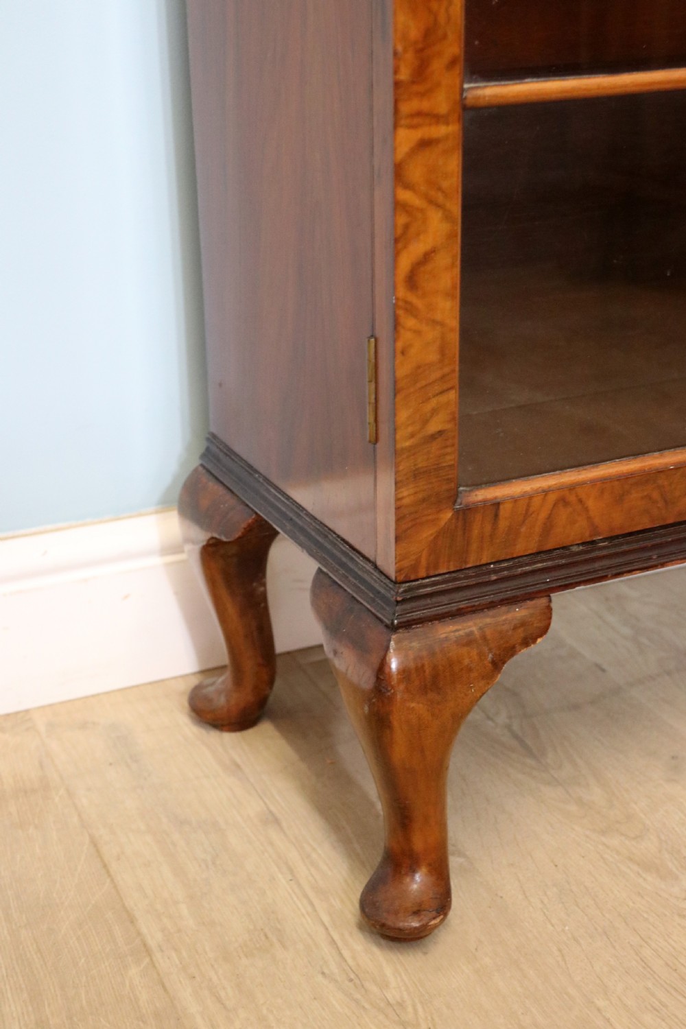 A ‘Harrods of London’ supplied, superb small display cabinet!  View XV