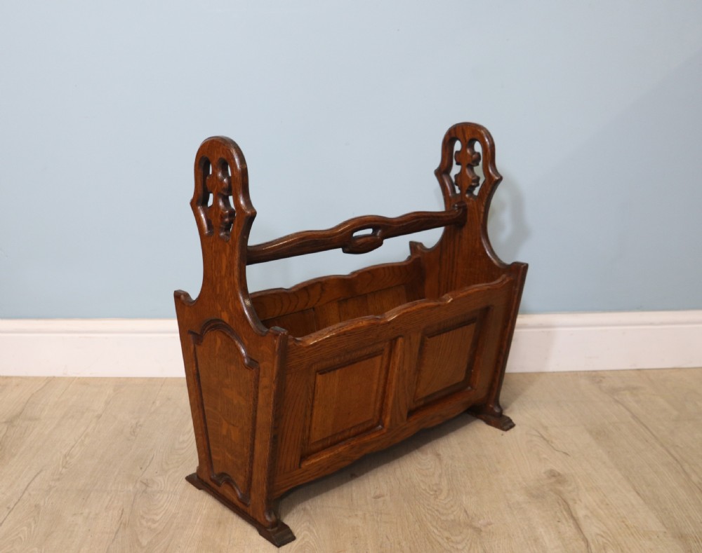 A lovely early 20th century oak magazine rack  View V