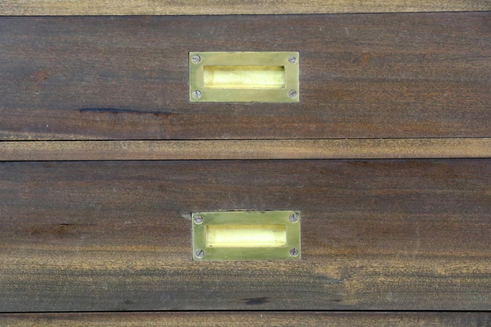 A lovely late 19th or early 20th century oak wardrobe in the ‘campaign’ style. View XIII