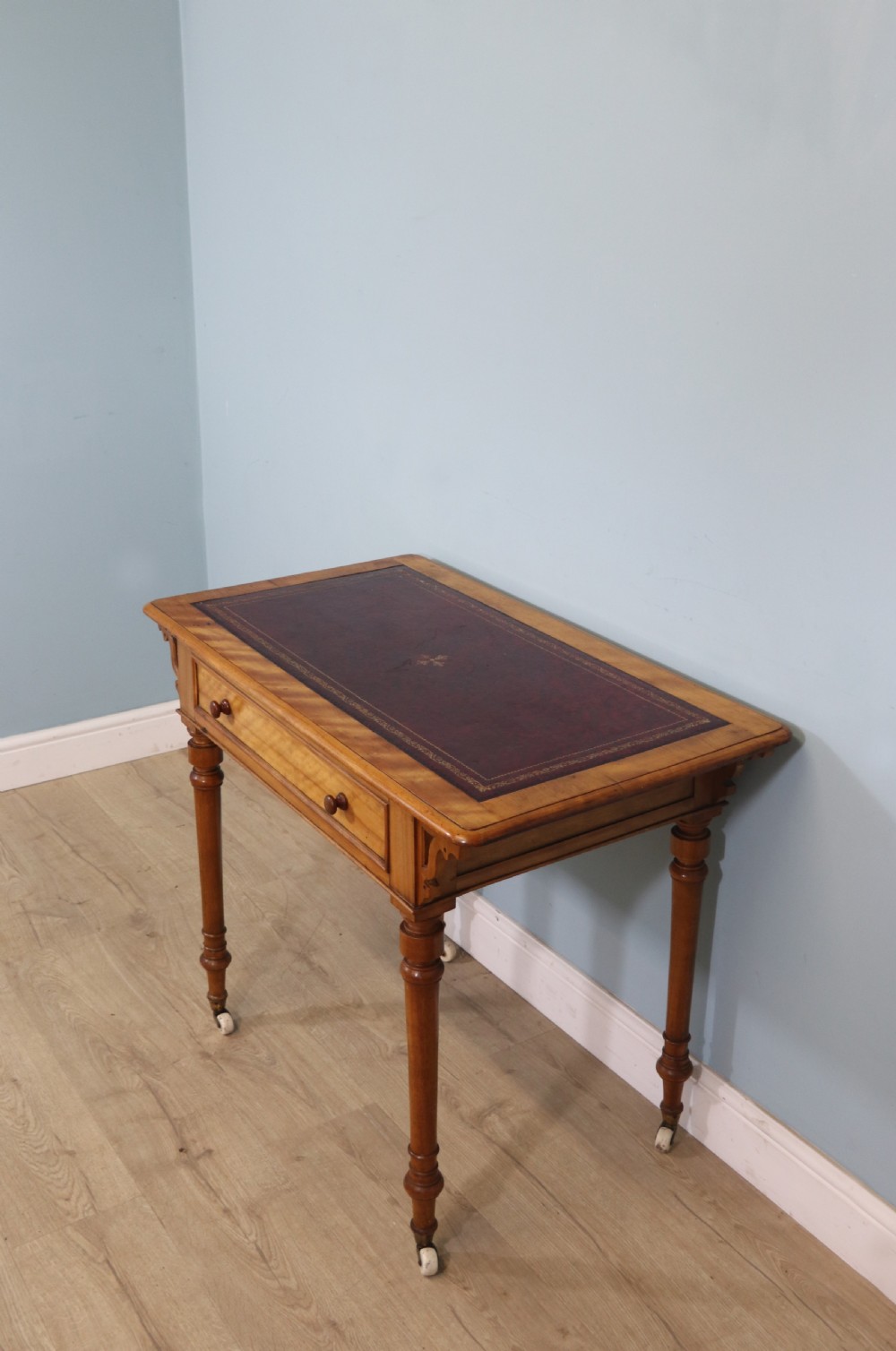 Late 19th century walnut writing table  View VI