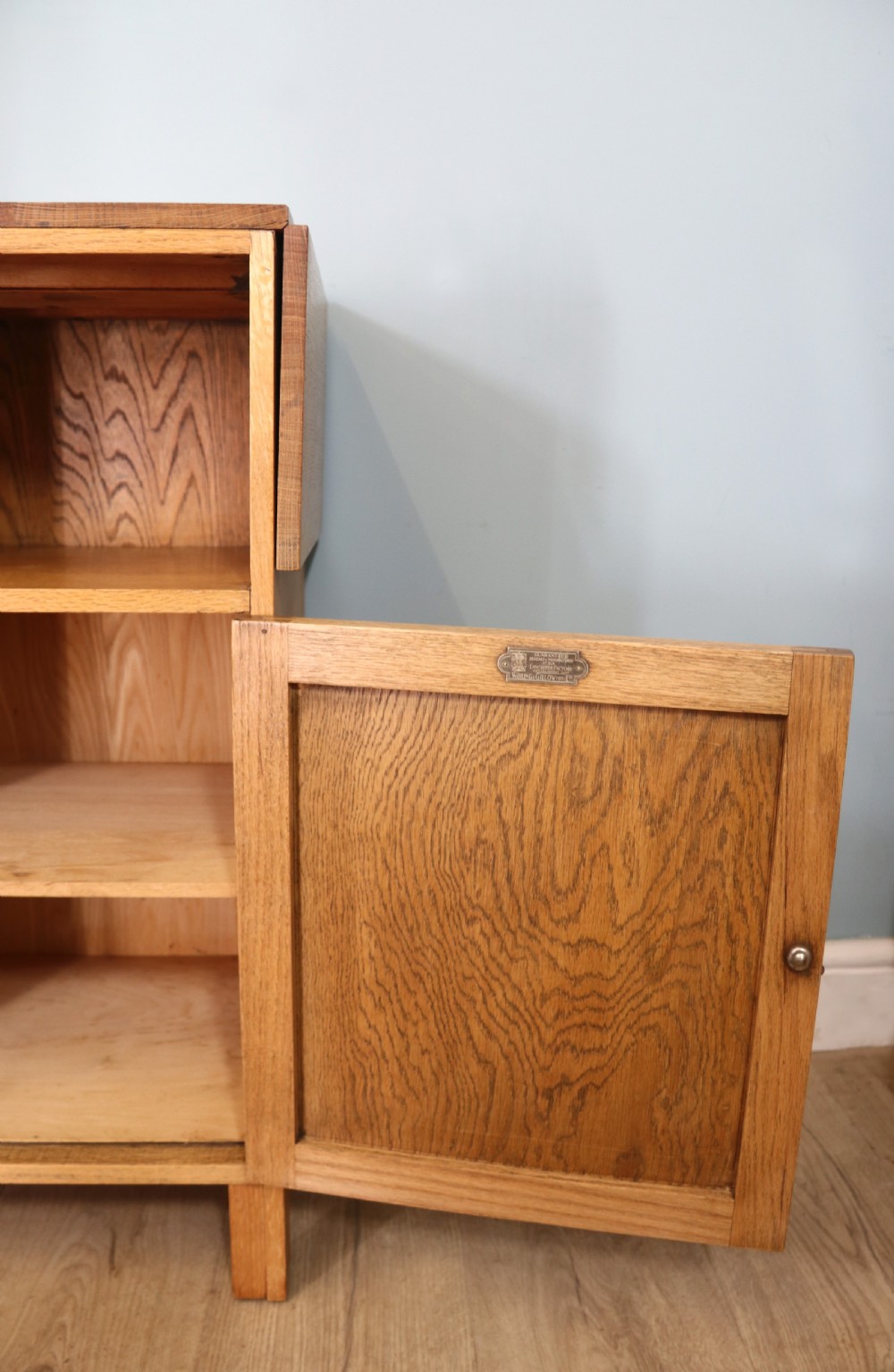 Waring and Gillows of Lancaster light oak bedside cabinet View XVI