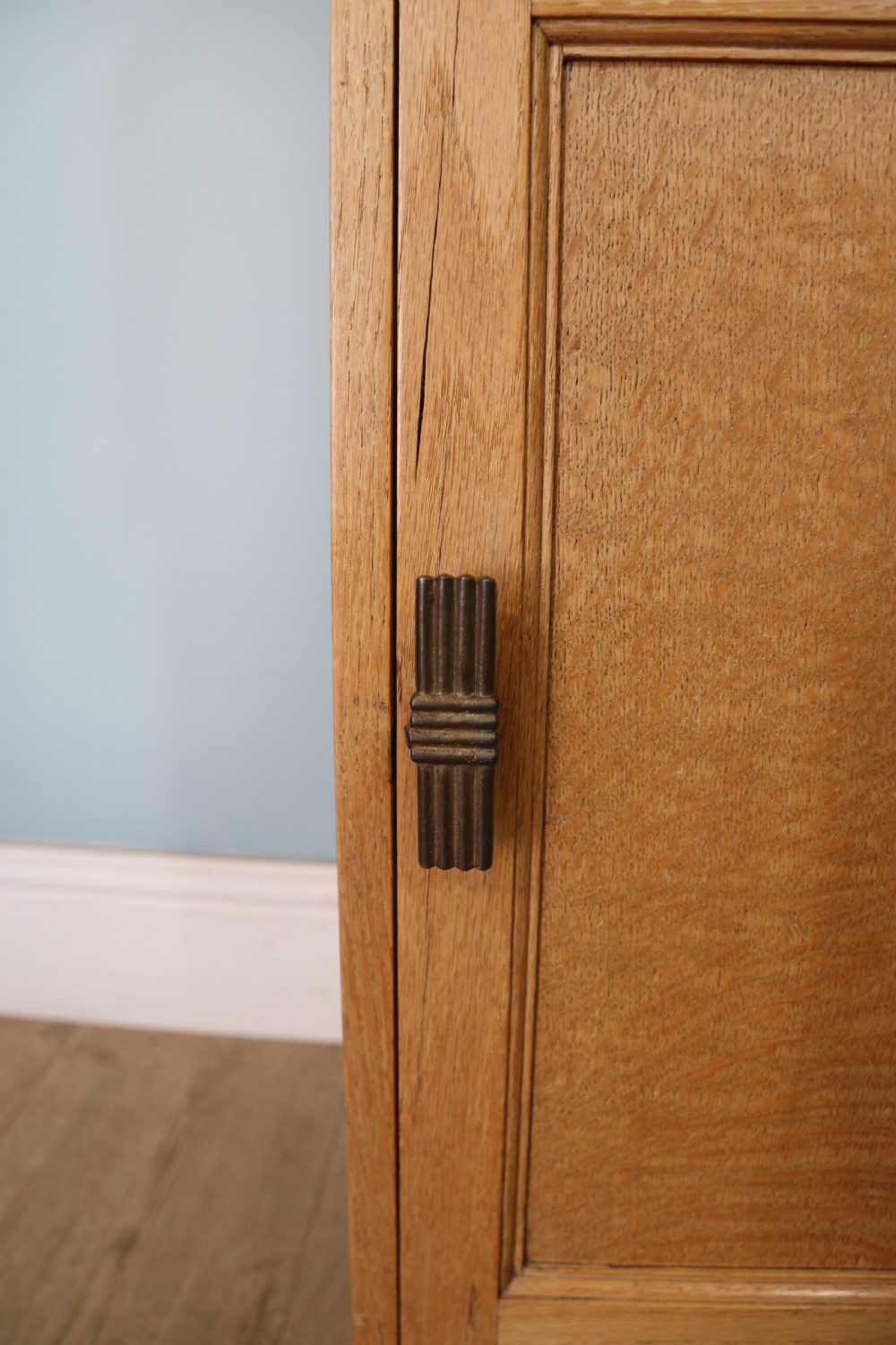 Waring and Gillows of Lancaster light oak bedside cabinet View XIX