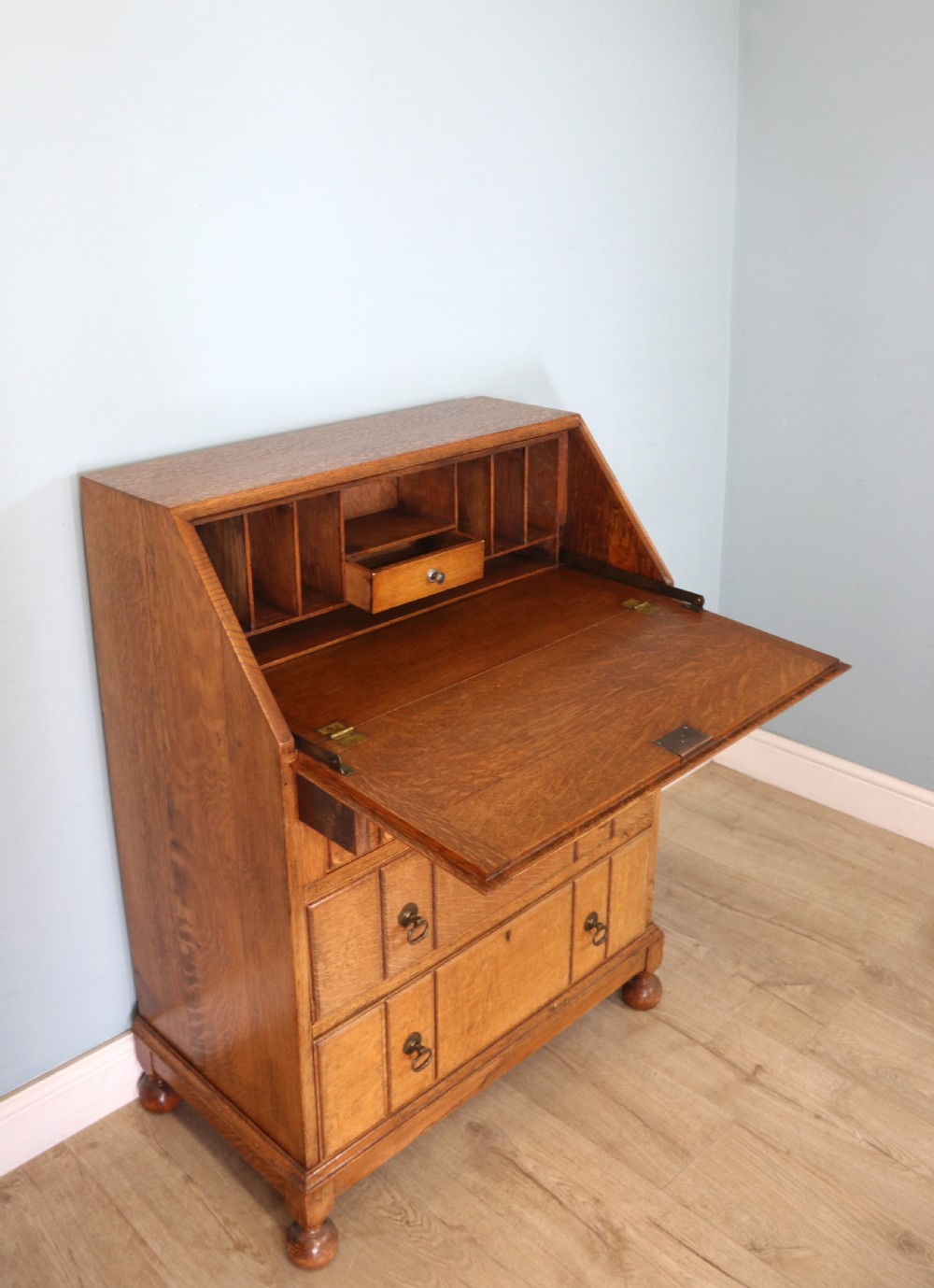 1930s oak bureau View III