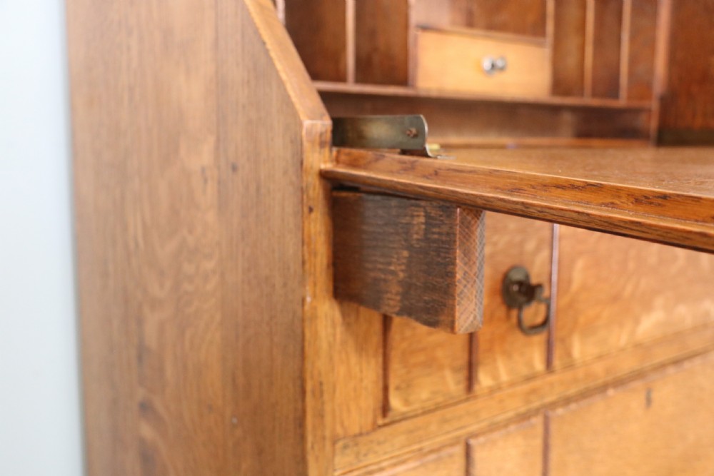 1930s oak bureau View XI
