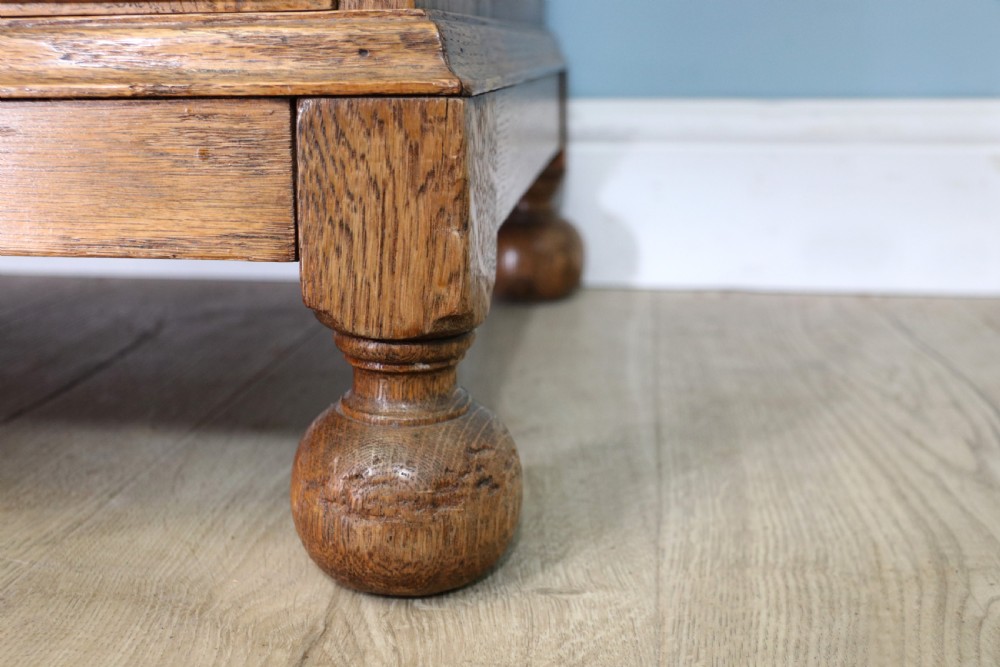 1930s oak bureau View XVII