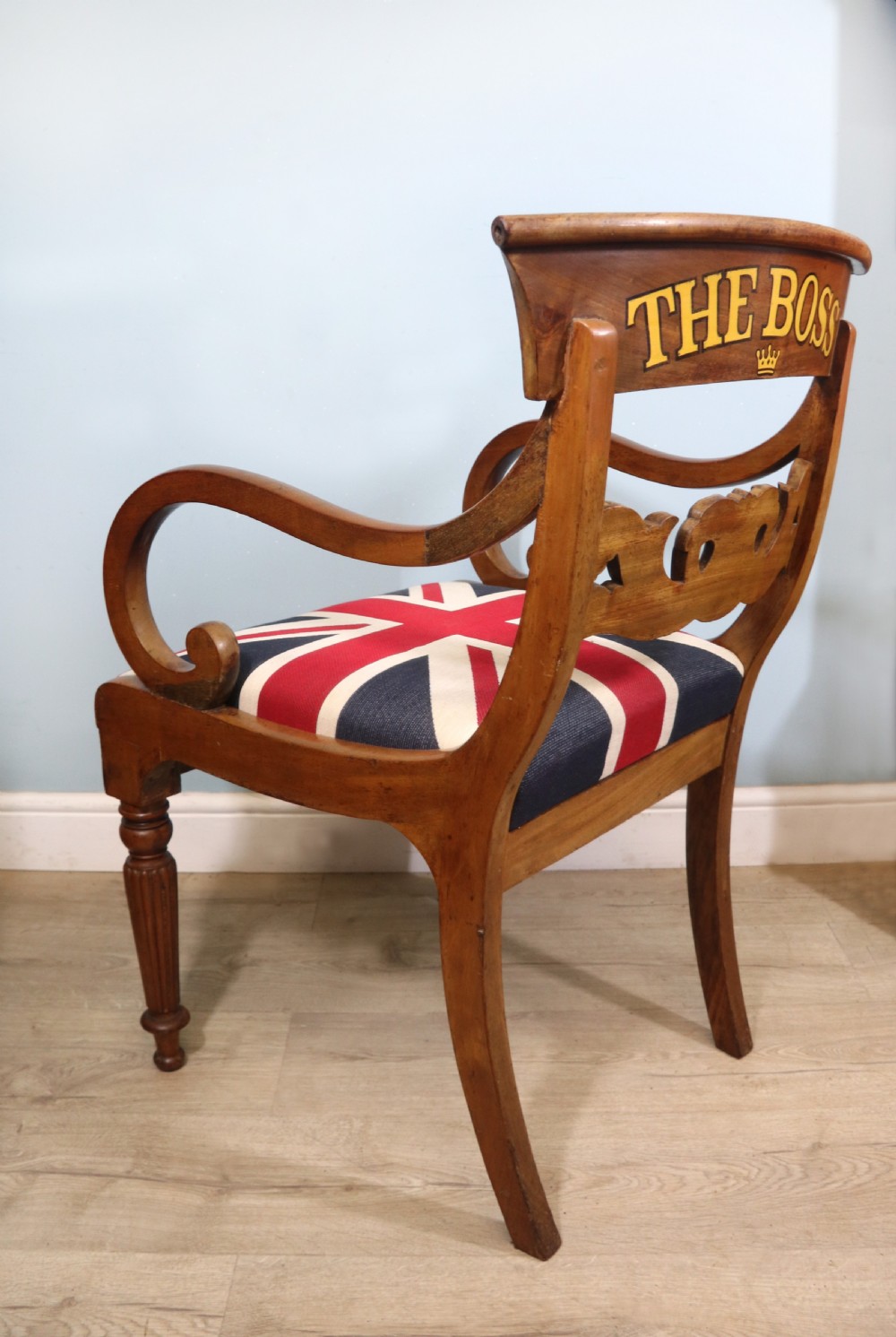 A throne for the Boss! An Victorian mahogany framed bar back carver chair