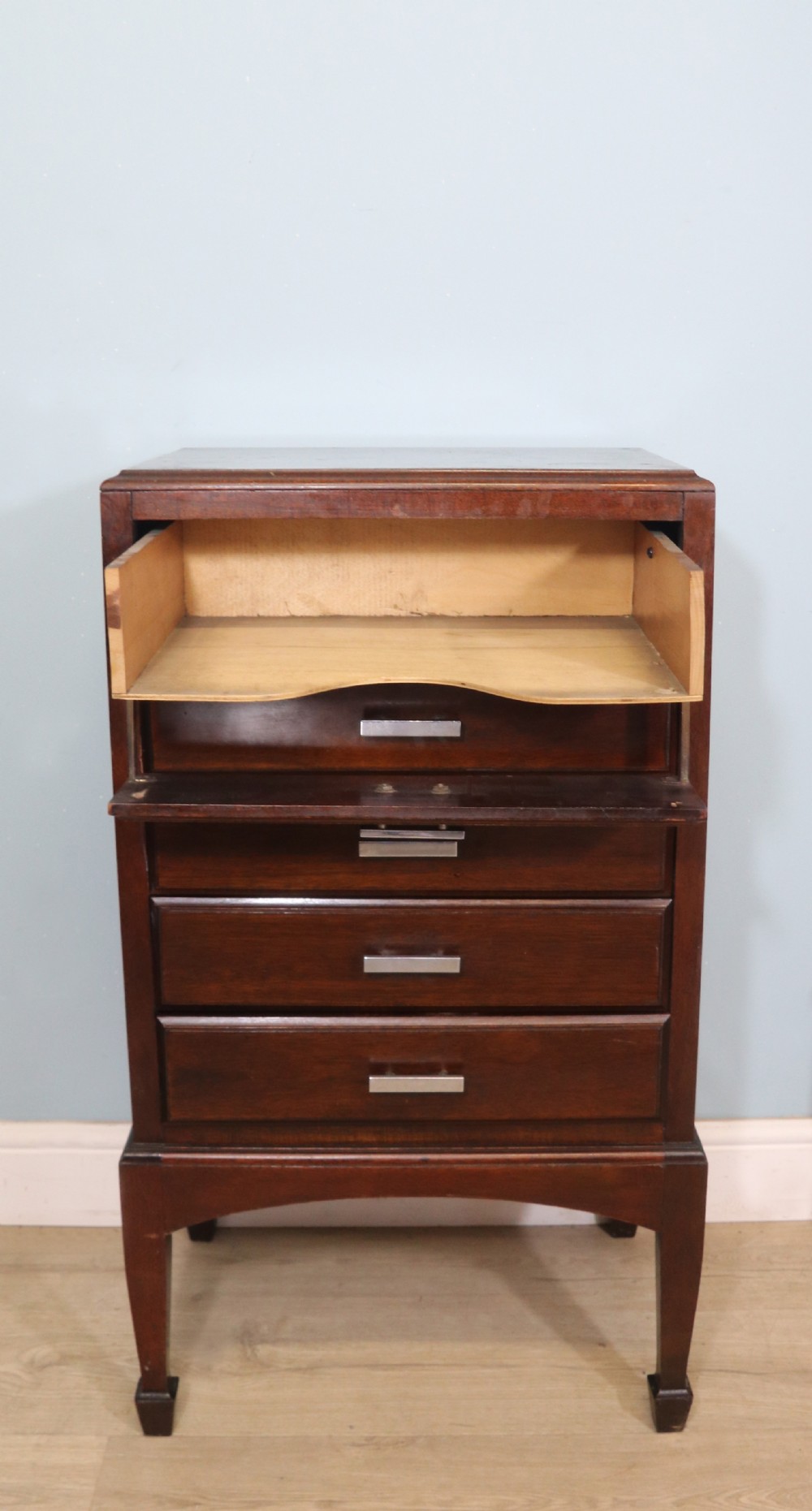 A lovely Art Deco period music cabinet with five drawers! 