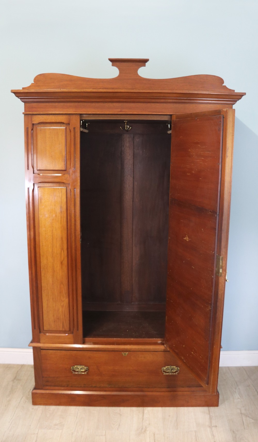 Late Victorian American walnut wardrobe View III