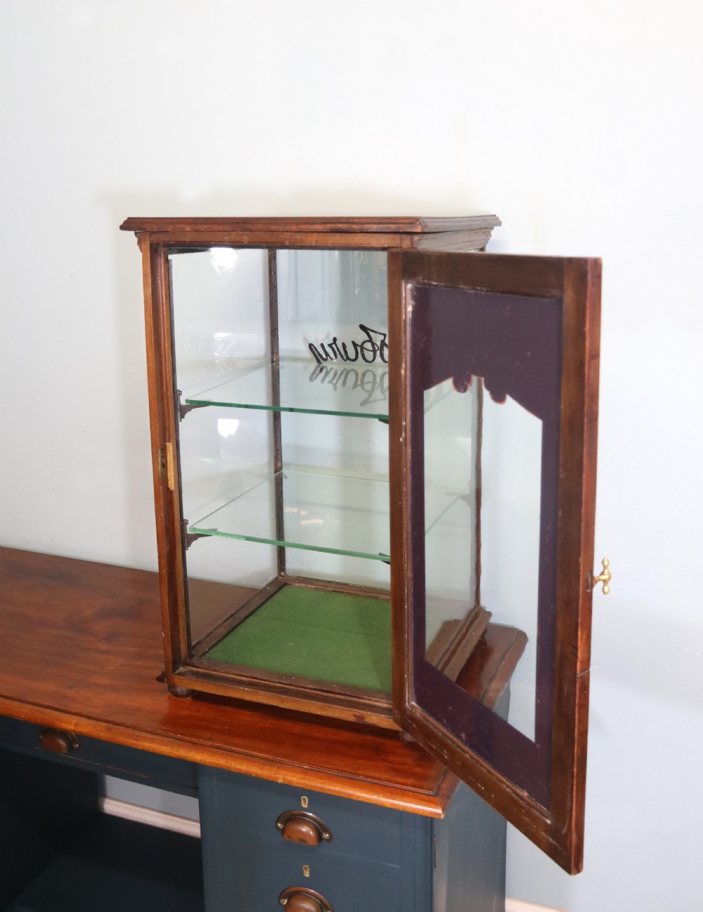 A wonderful early 20th century shop counter display cabinet!  View II