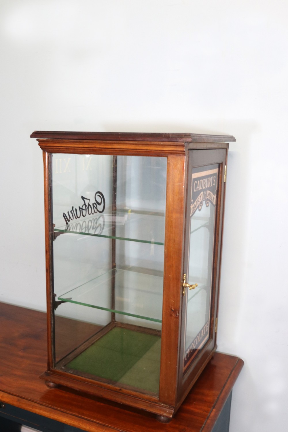 A wonderful early 20th century shop counter display cabinet!  View III