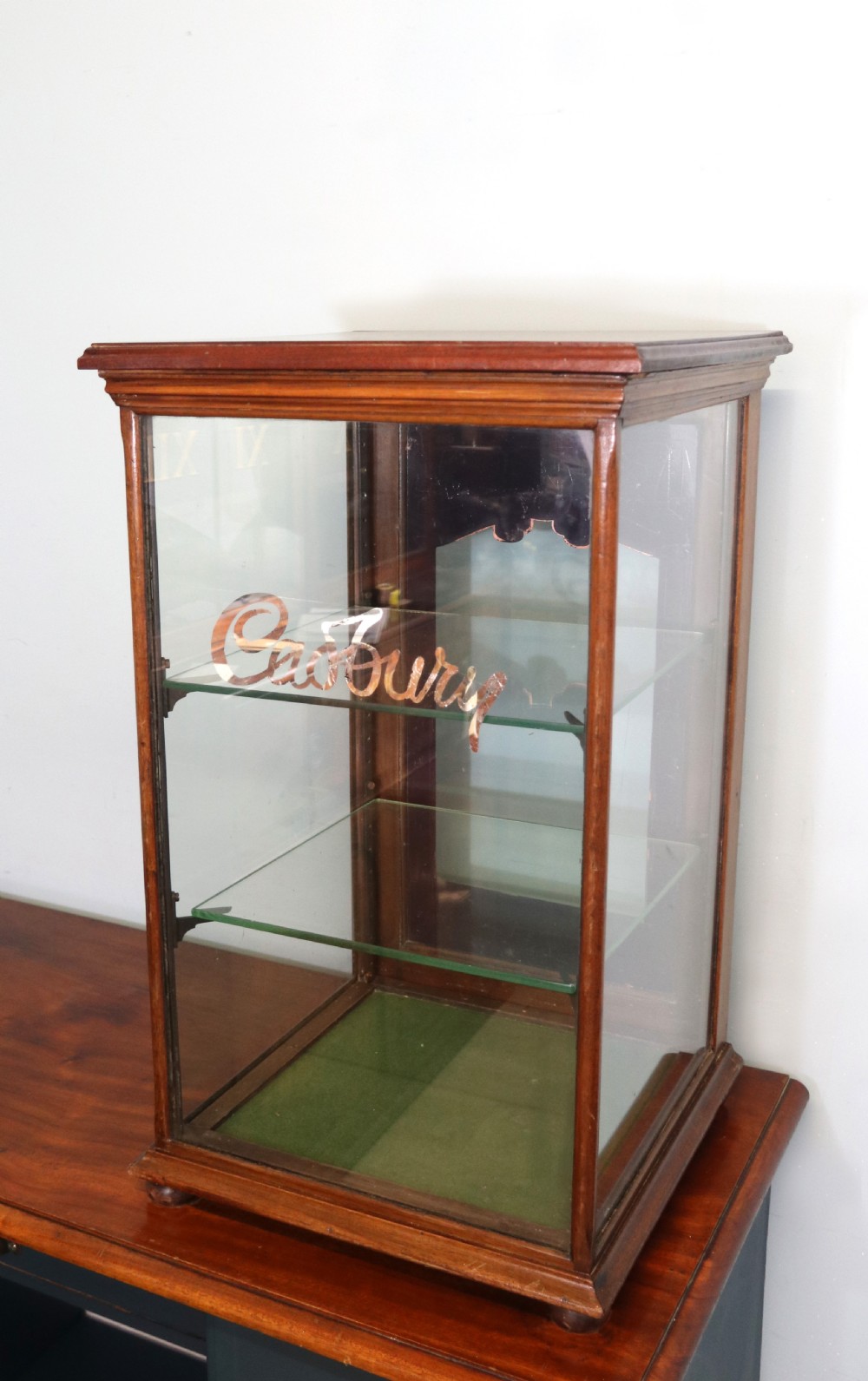 A wonderful early 20th century shop counter display cabinet!  View VI