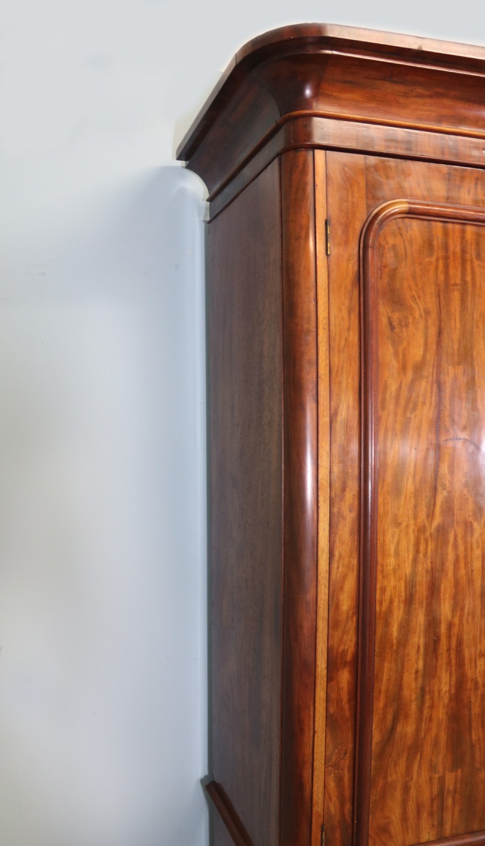 A lovely quality and truly stunning, classic Victorian wardrobe.  View VIII