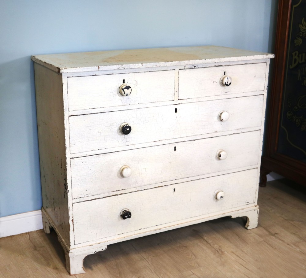 A lovely Victorian painted pine chest of drawers. View II