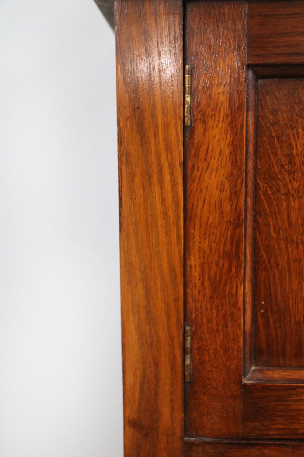 A lovely early 20th Century marble topped oak washstand. View X