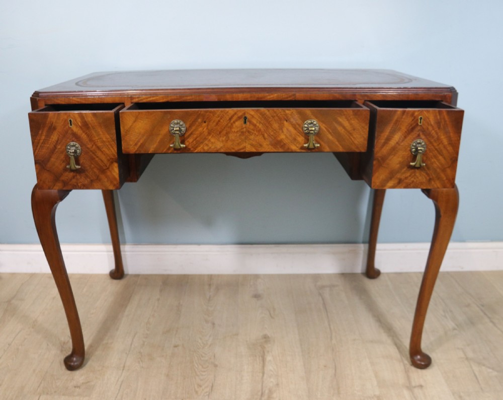 Early 20th Century walnut veneered writing table View V