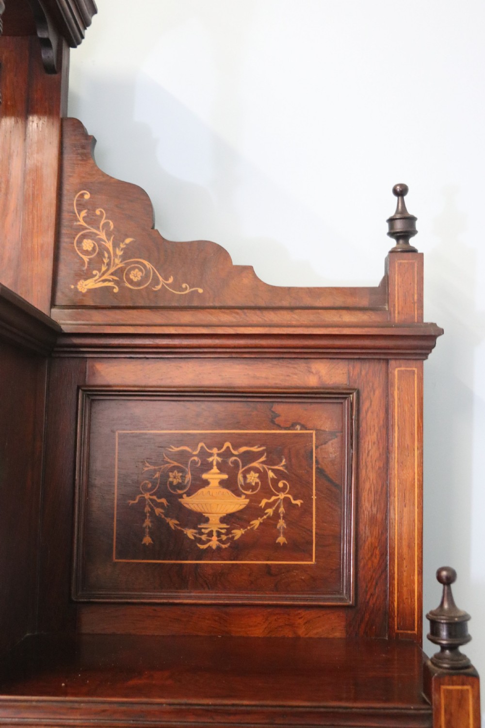 Late Victorian / Edwardian walnut veneered and inlaid side cabinet  View IX