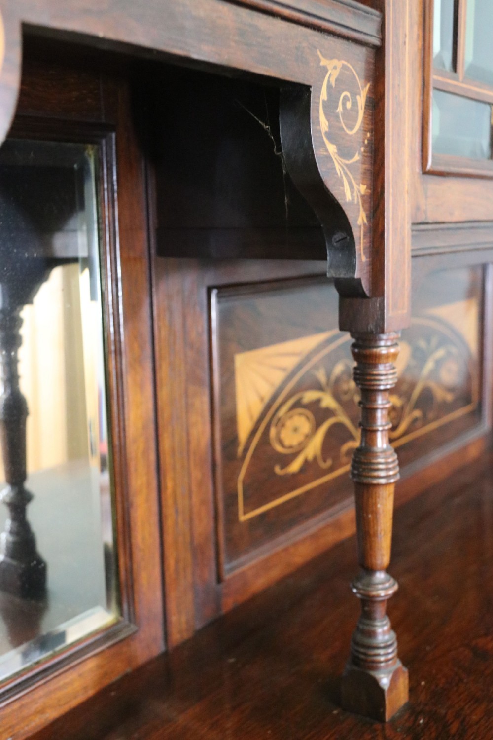 Late Victorian / Edwardian walnut veneered and inlaid side cabinet  View XV