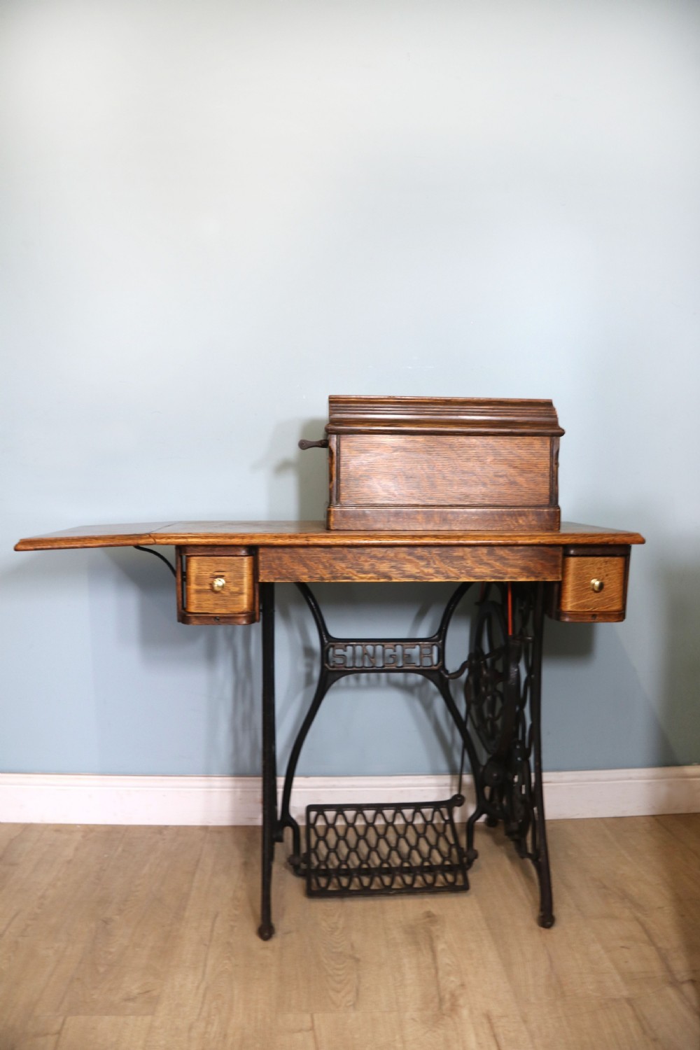 Vintage treadle Singer machine View II