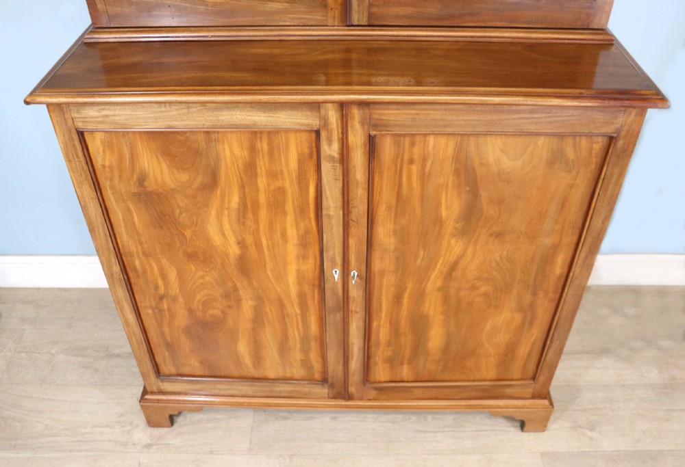 A superb example of a quality Georgian mahogany bookcase cabinet.  View XVIII