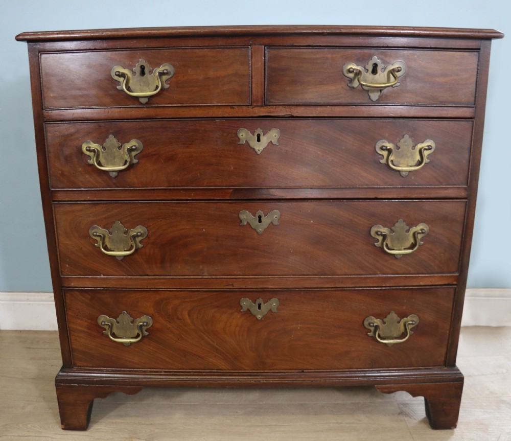 A lovely George III mahogany chest  View II