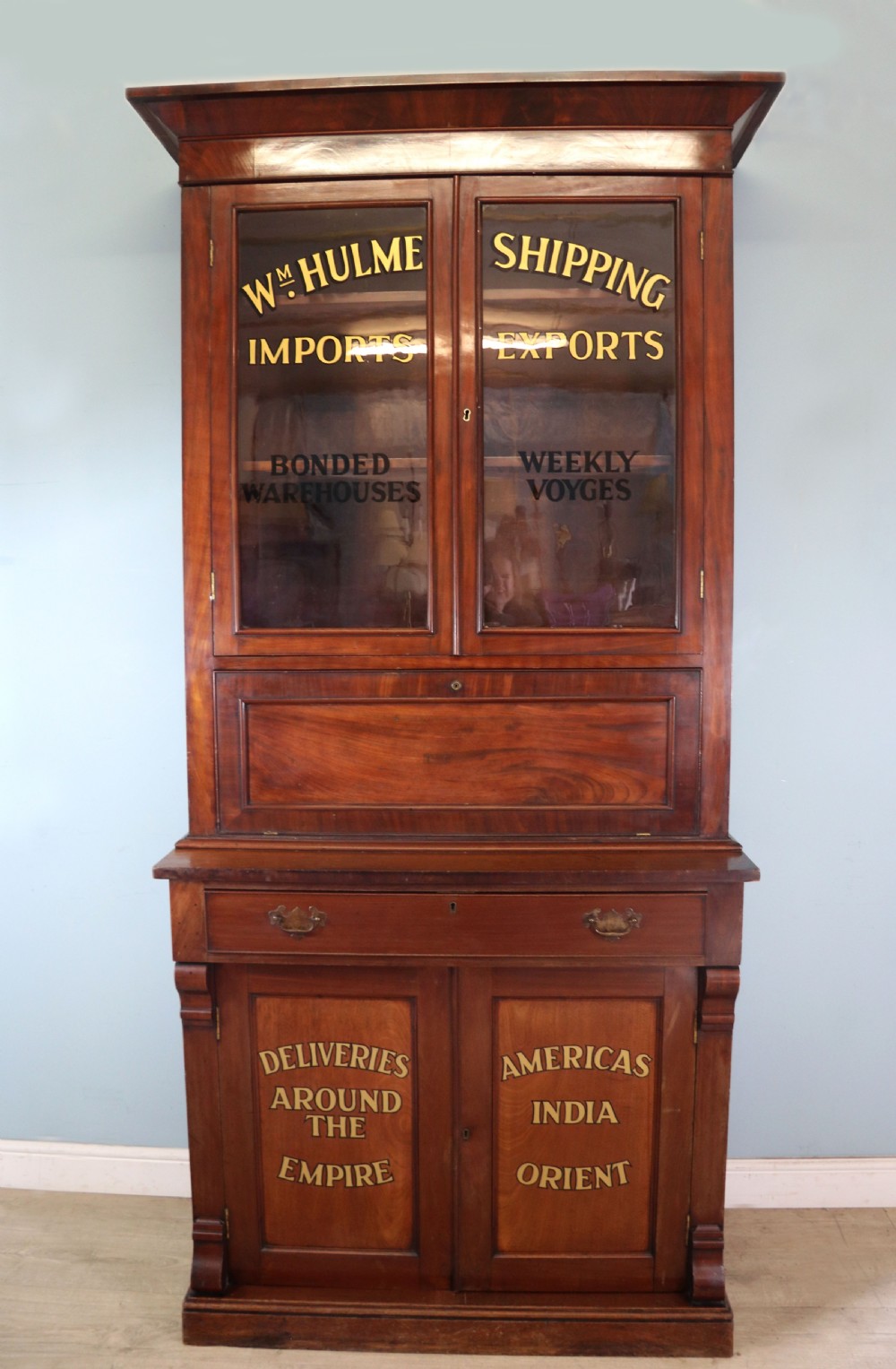 A lovely quality early Victorian mahogany bookcase cabinet View II