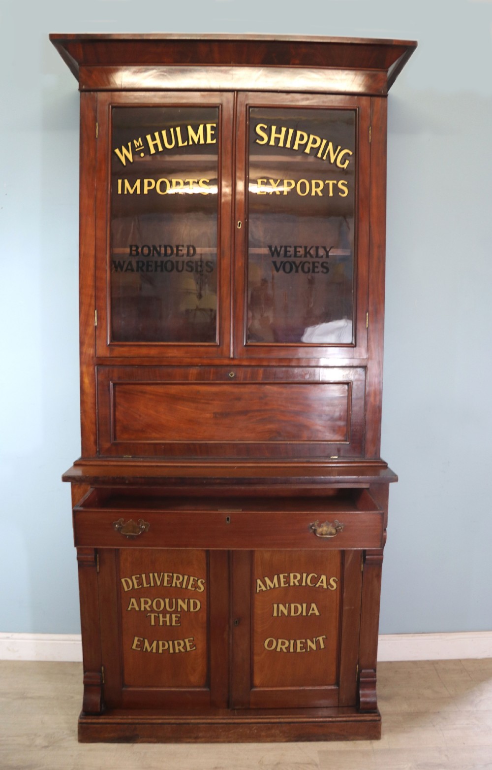 A lovely quality early Victorian mahogany bookcase cabinet View III