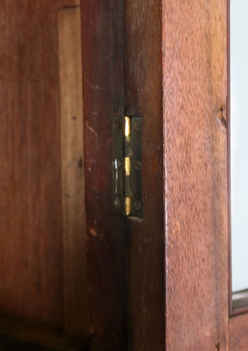 A lovely quality early Victorian mahogany bookcase cabinet View XXVII