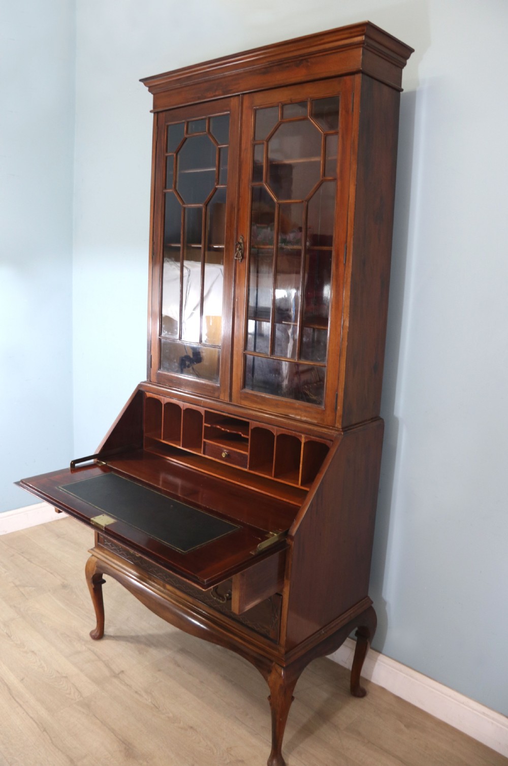 This excellent quality Edwardian mahogany bureau bookcase cabinet  View V