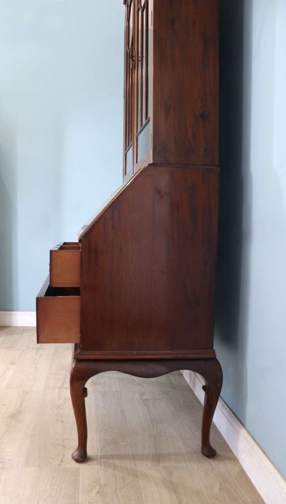 This excellent quality Edwardian mahogany bureau bookcase cabinet  View XXIV