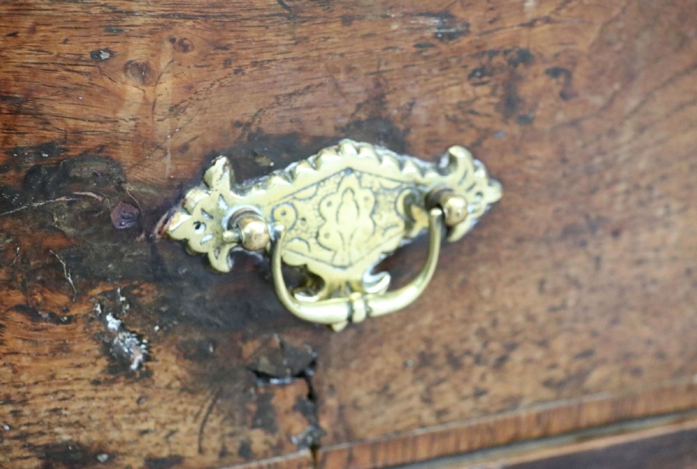 A very fine 18th century oak mule chest View XXII
