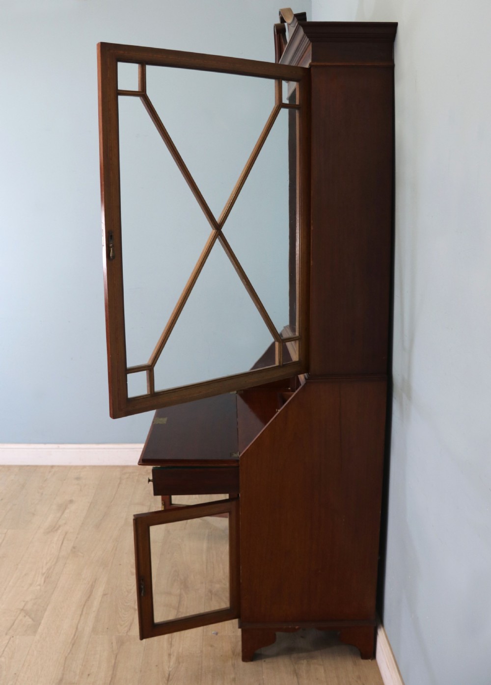 A lovely undersized true Edwardian bureau bookcase cabinet.  View XII