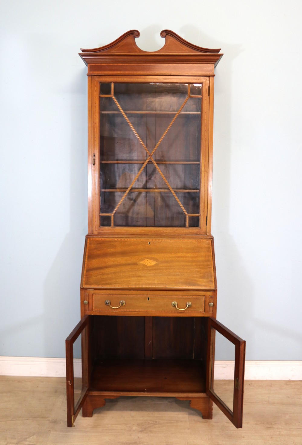 A lovely undersized true Edwardian bureau bookcase cabinet.  View XIV