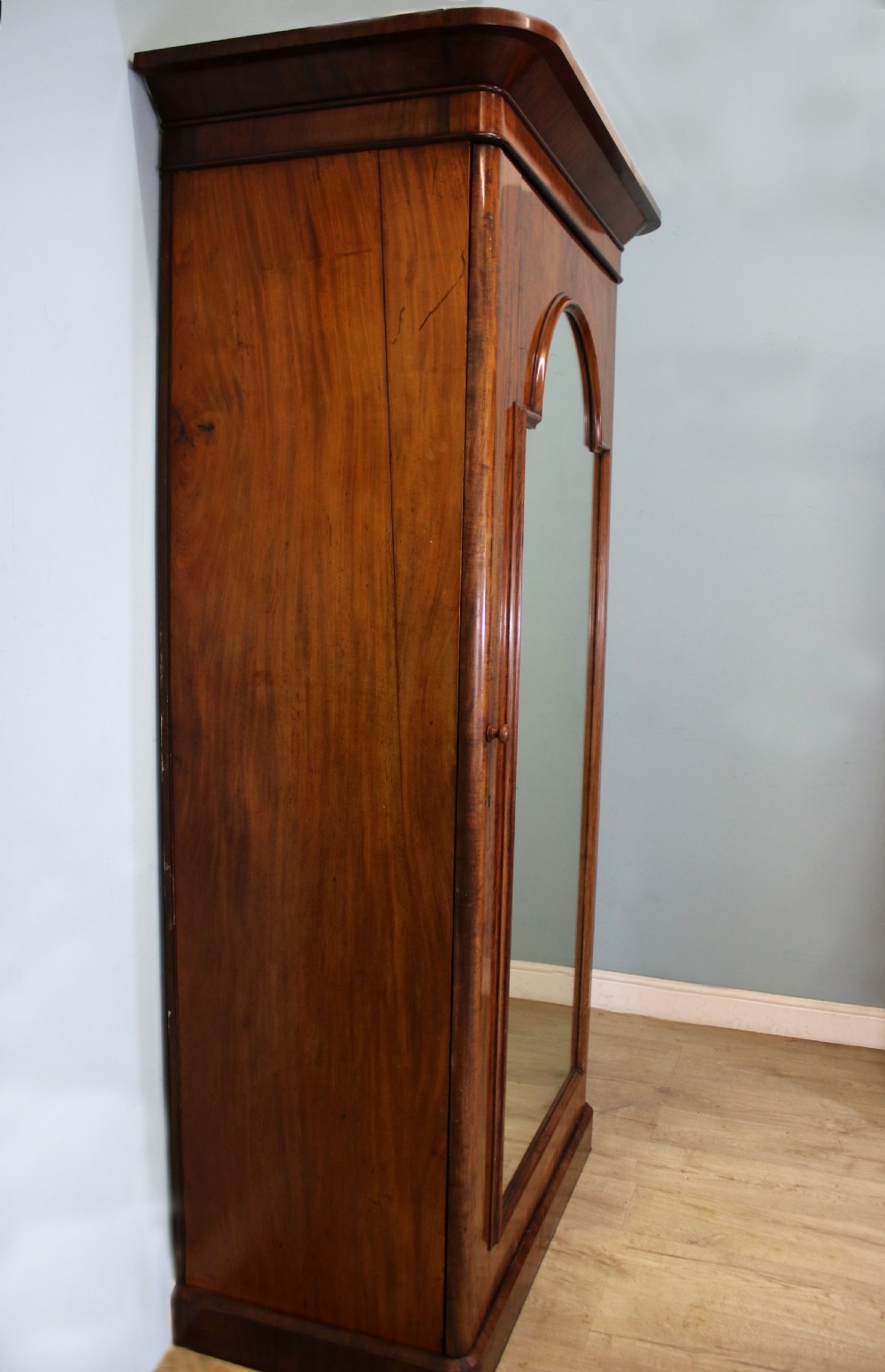 A quality Victorian imposing mahogany wardrobe!  View II
