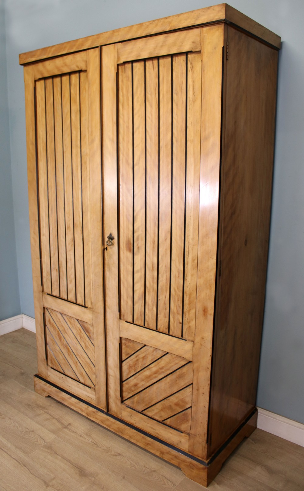 Late Victorian American walnut wardrobe  View II