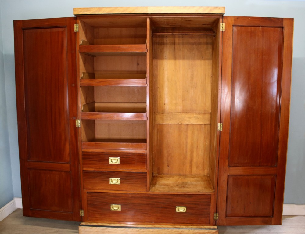 Late Victorian American walnut wardrobe  View III