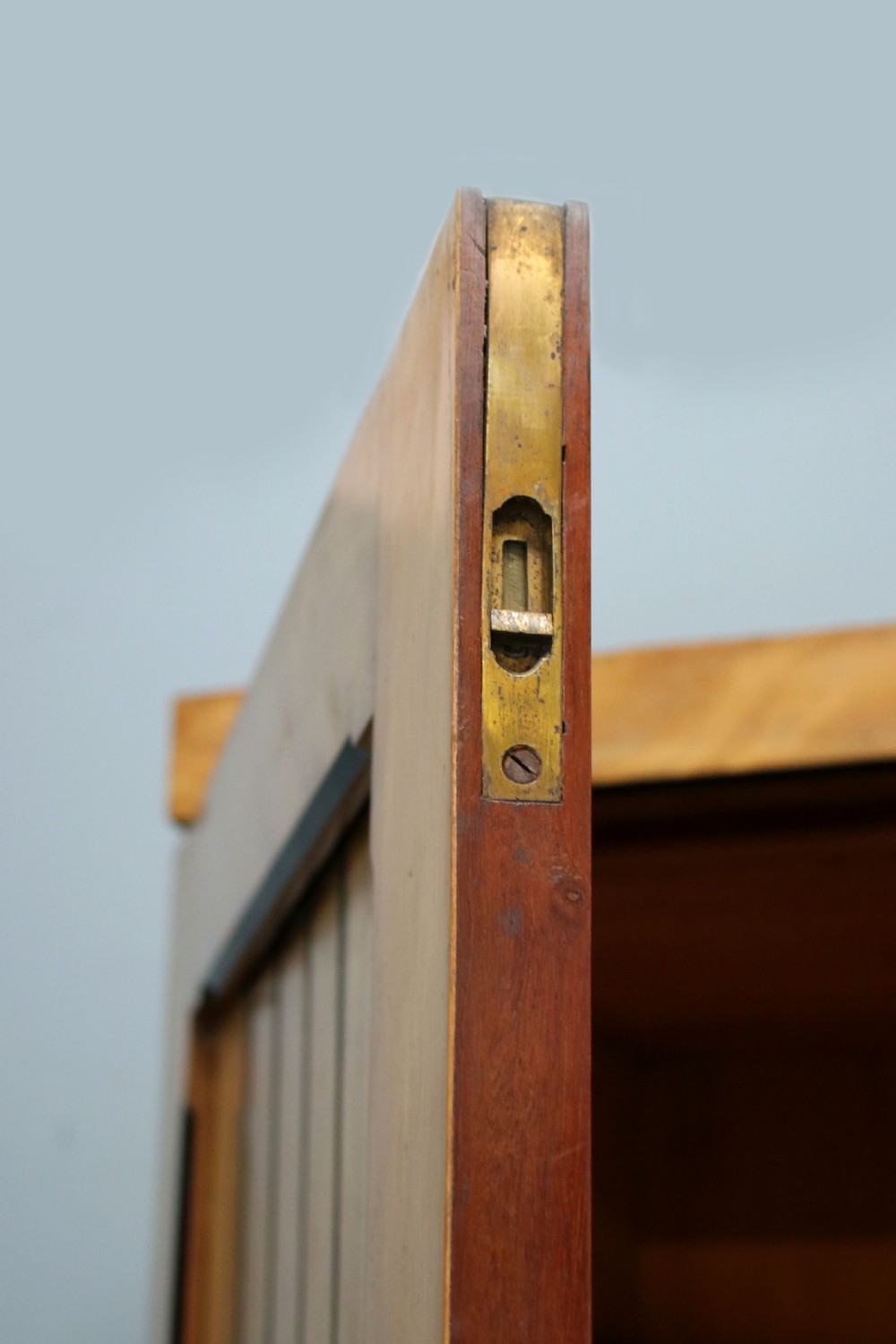 Late Victorian American walnut wardrobe  View XVI
