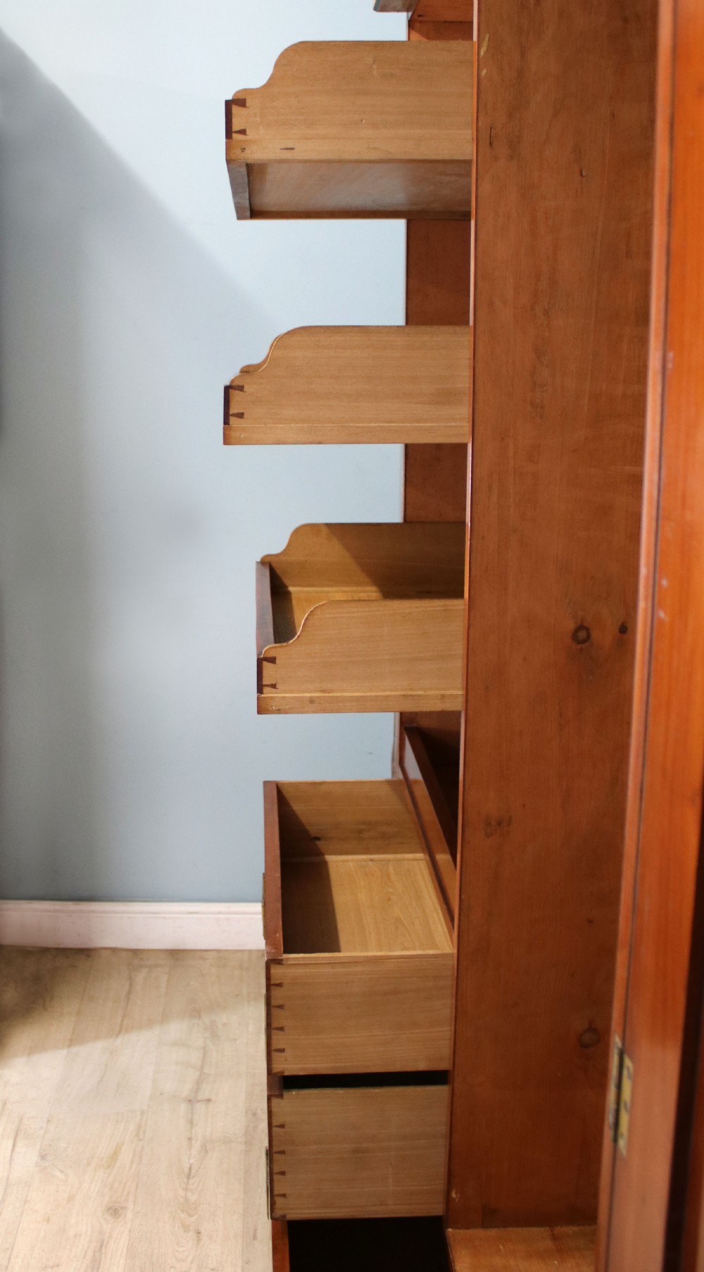 Late Victorian American walnut wardrobe  View XXV