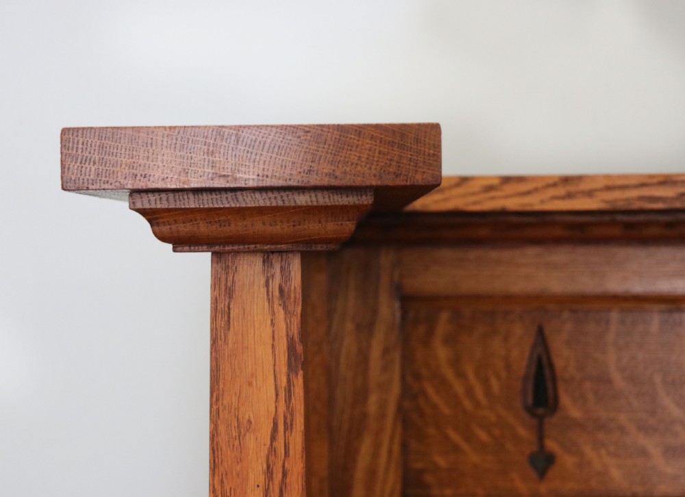 A lovely late Victorian solid light oak sideboard  View XI