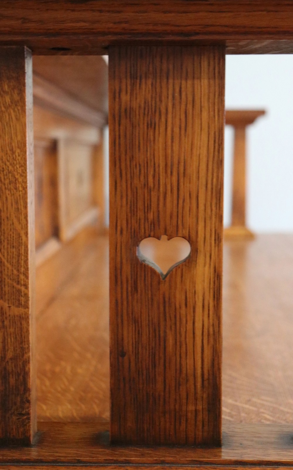 A lovely late Victorian solid light oak sideboard  View XIII