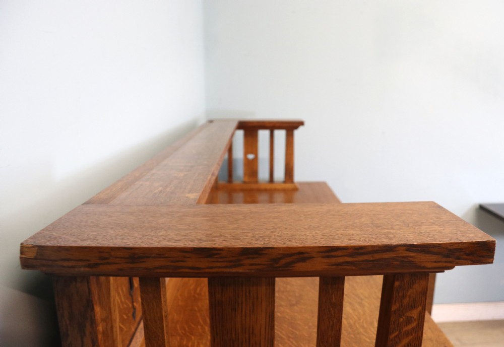 A lovely late Victorian solid light oak sideboard  View XVI