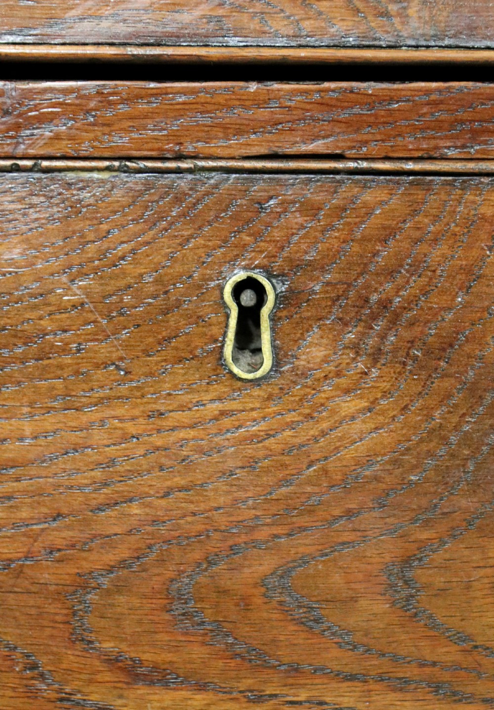 A lovely George III oak and mahogany crossbanded chest View XIV