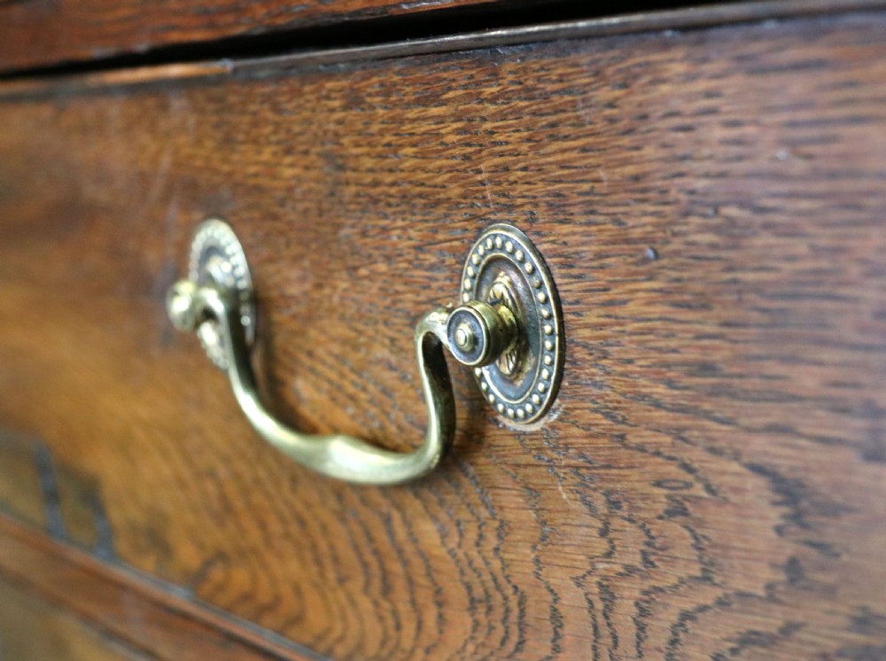 A lovely George III oak and mahogany crossbanded chest View XVI