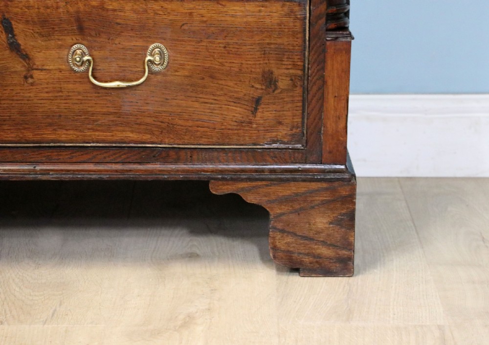 A lovely George III oak and mahogany crossbanded chest View XXIII