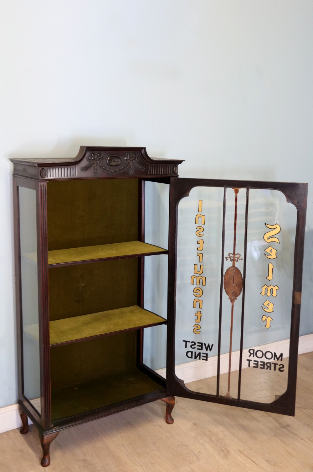 Late 19th century mahogany display cabinet View III