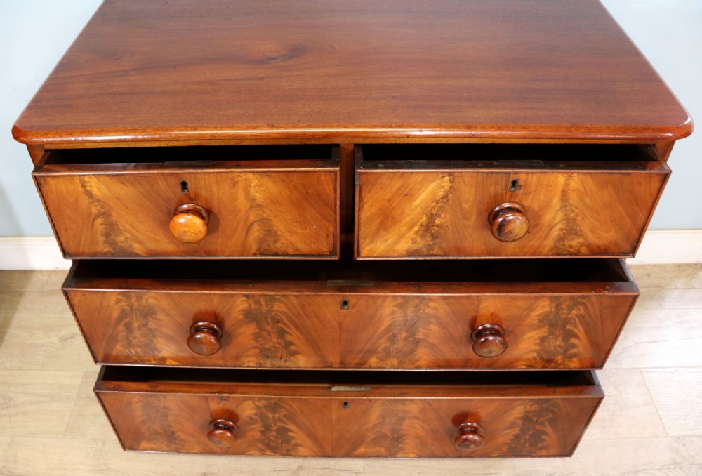 A lovely mid Victorian mahogany chest. View VI
