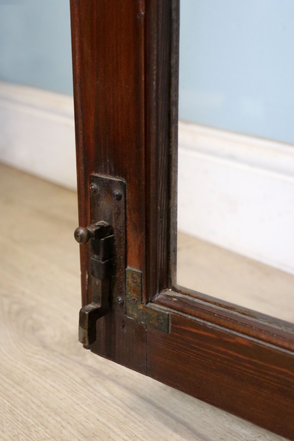 A lovely functional mid-century glazed bookcase cabinet sign written for the British Broadcasting company (BBC).  View XV