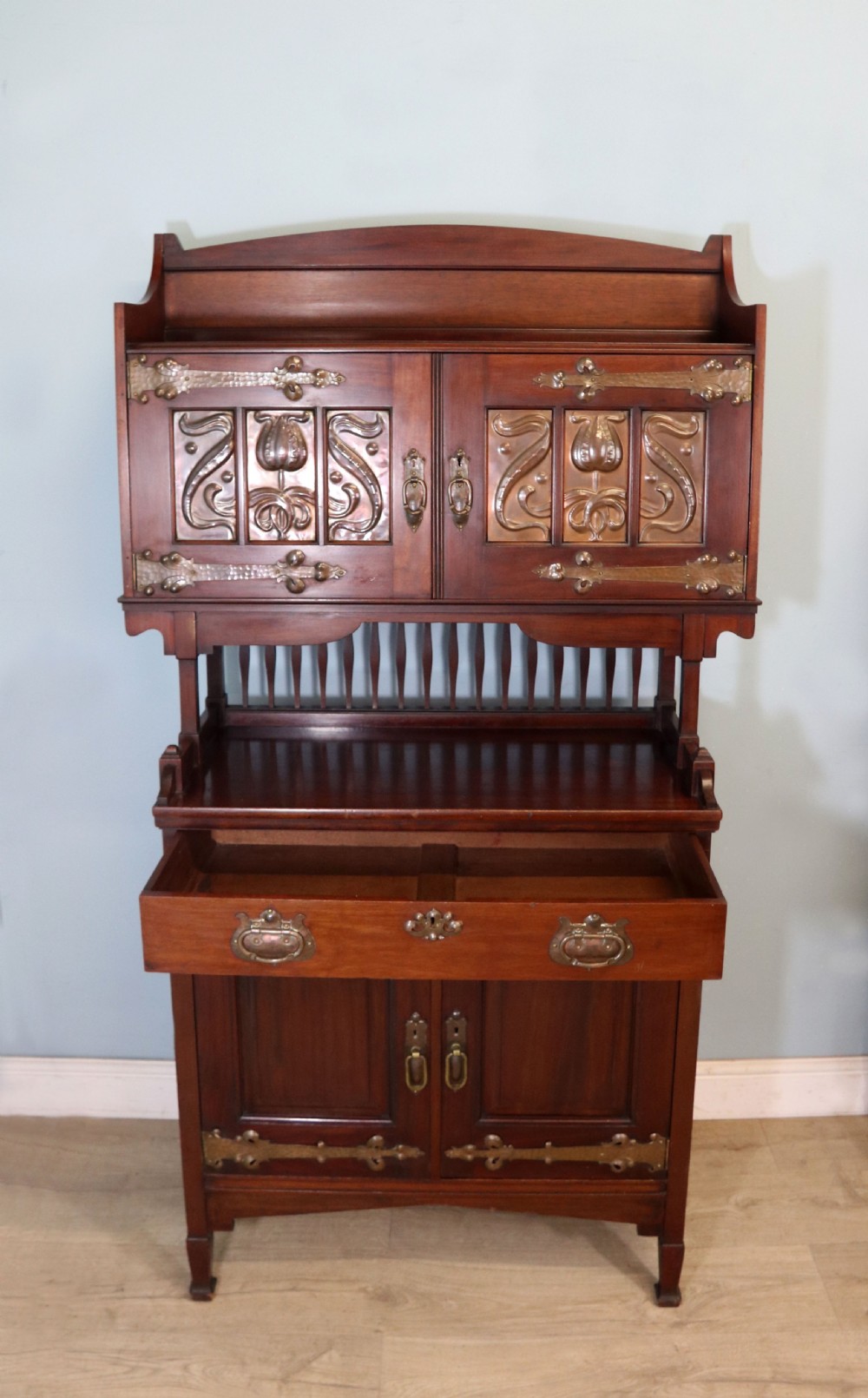 A lovely Arts & Crafts style side cabinet. View IV