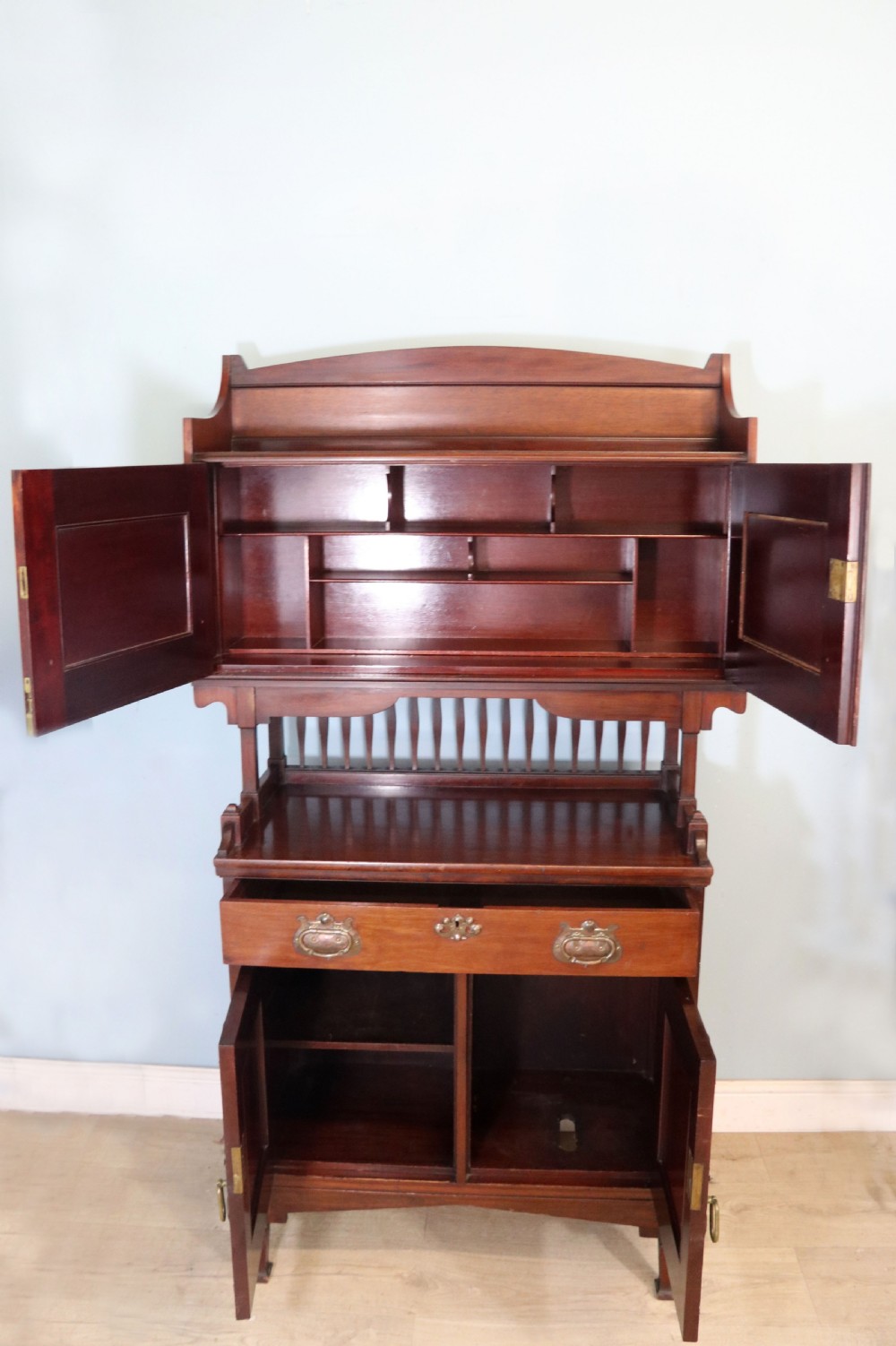 A lovely Arts & Crafts style side cabinet. View V